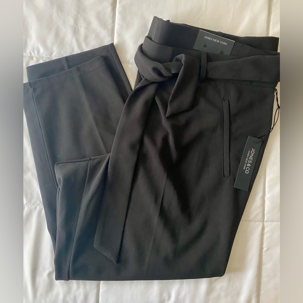 NWT Jones New York Women’s Black Pants 2X Slim leg Ankle length Tie waist